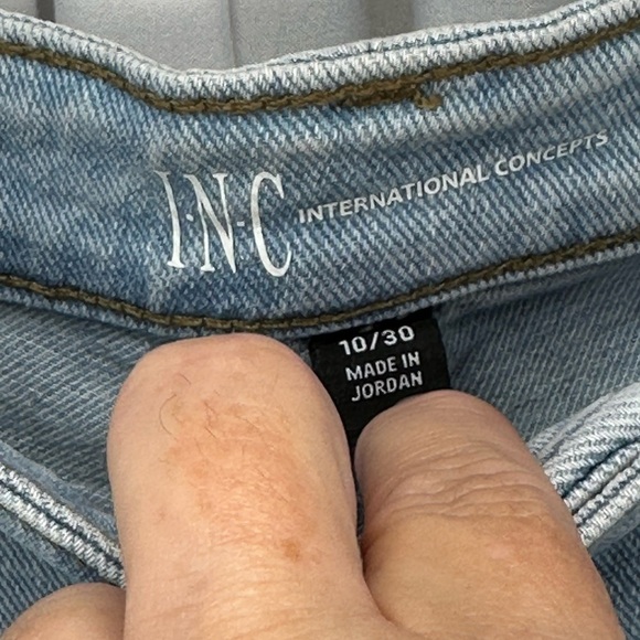 INC Denim High Rise Straight Leg Core Jeans - Light Indigo Blue - size 10/30 - Picture 6 of 12